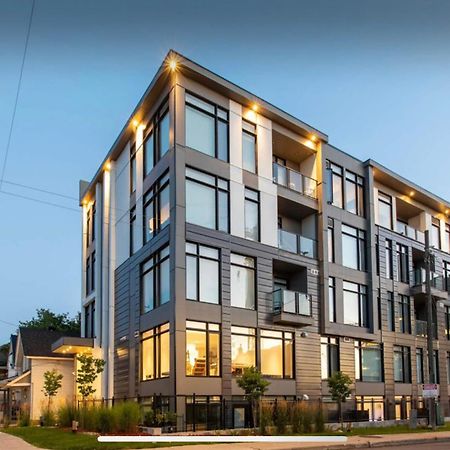 Westview Luxury Suites Ottawa Exterior photo